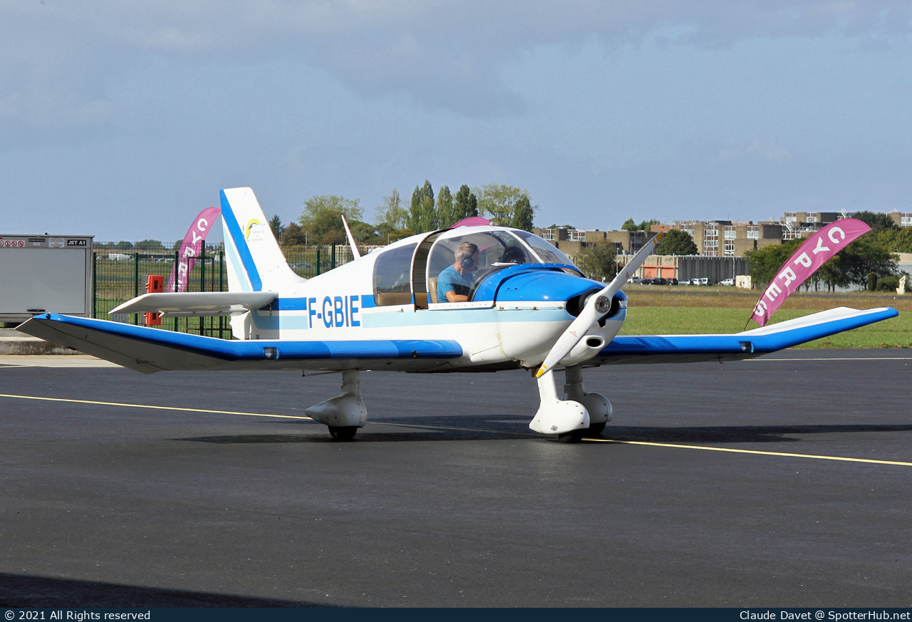 Photo of F-GBIE - Robin DR400/108 Dauphin 2+2 operated by Aéroclub du Pays Rochefortais