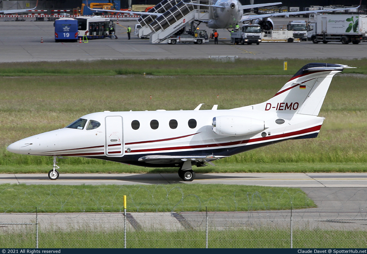 Photo of D-IEMO - Hawker Beechcraft 390 Premier IA operated by EXXAero International