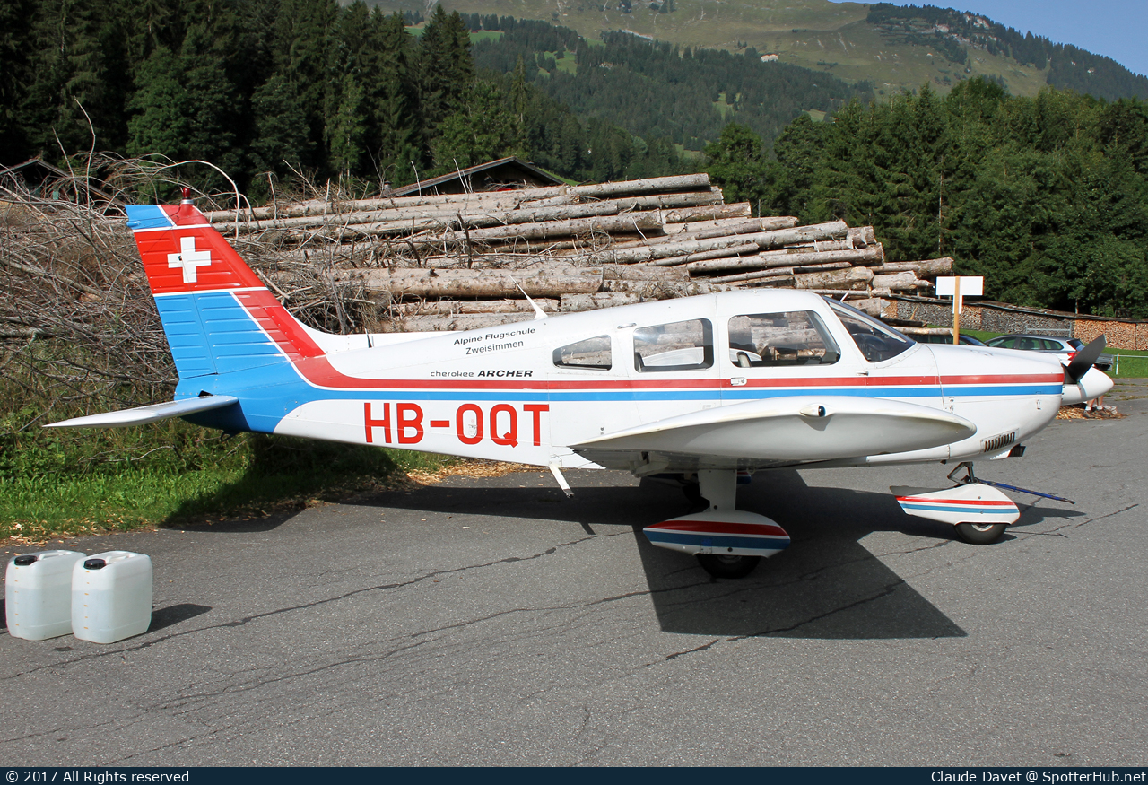 Photo of HB-OQT - Piper PA-28-180 Cherokee Archer operated by Private