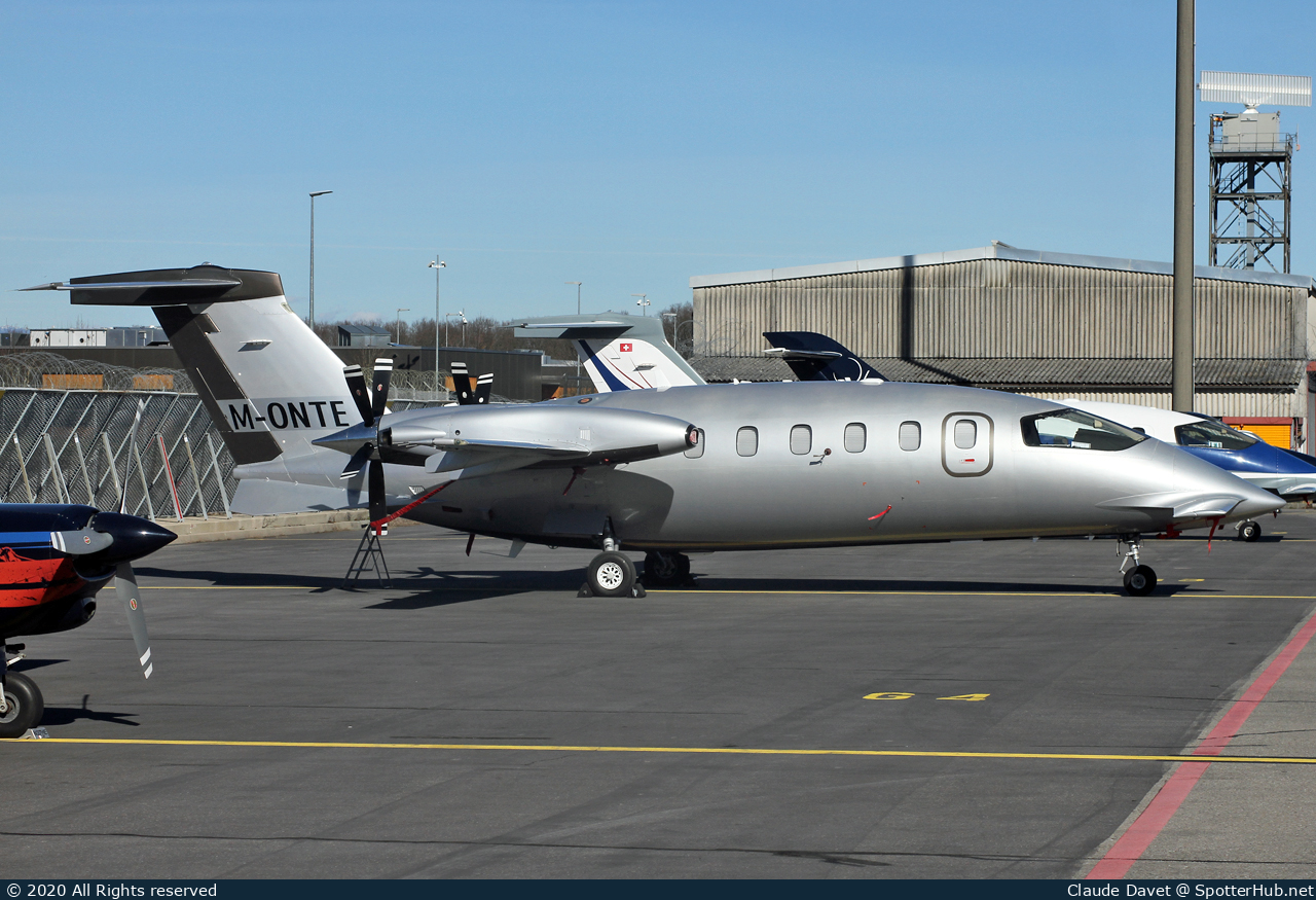 Photo of M-ONTE - Piaggio P.180 Avanti II operated by Private