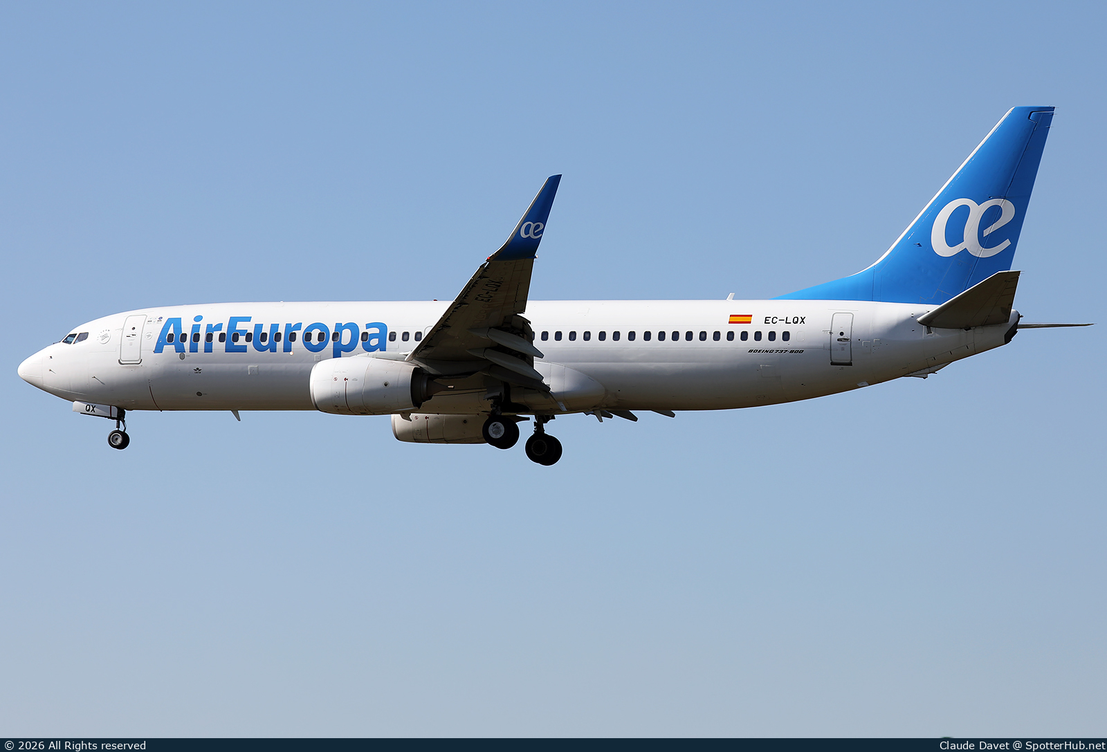 Photo of EC-LQX - Boeing 737-85P operated by Air Europa