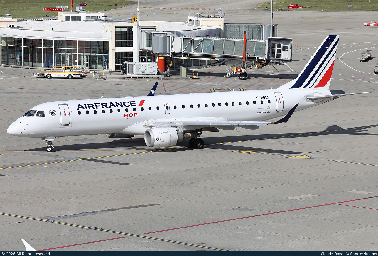 Photo of F-HBLF - Embraer ERJ-190LR operated by Air France HOP