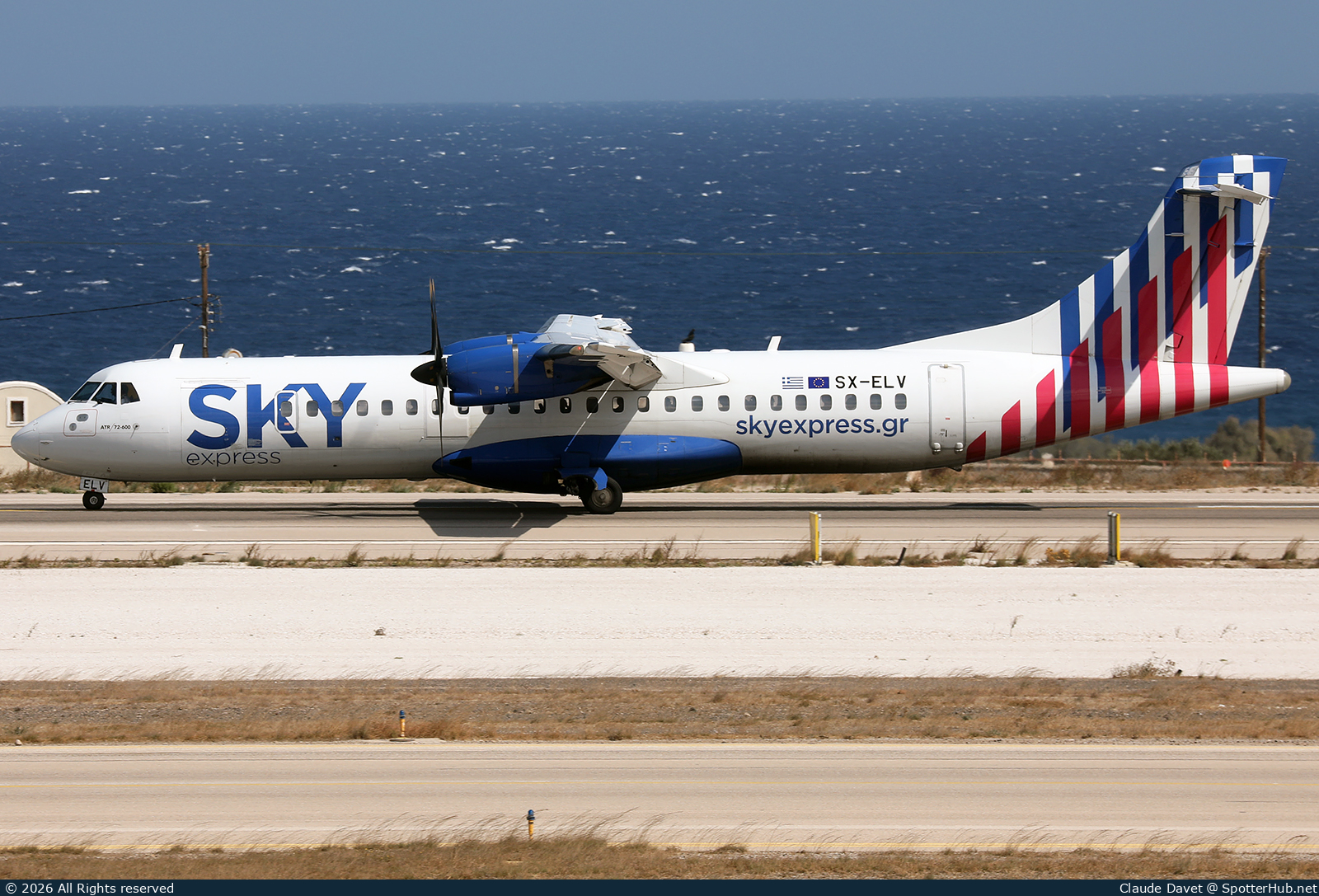 Photo of SX-ELV - ATR 72-600 operated by Sky Express