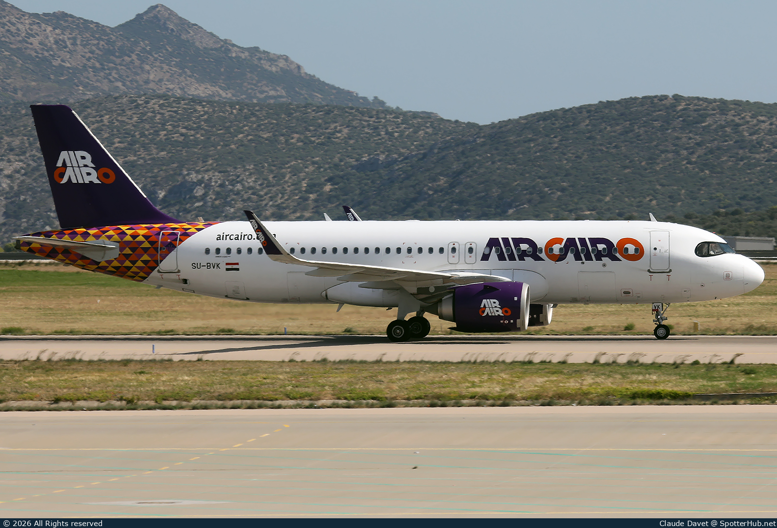Photo of SU-BVK - Airbus A320-251N operated by Air Cairo
