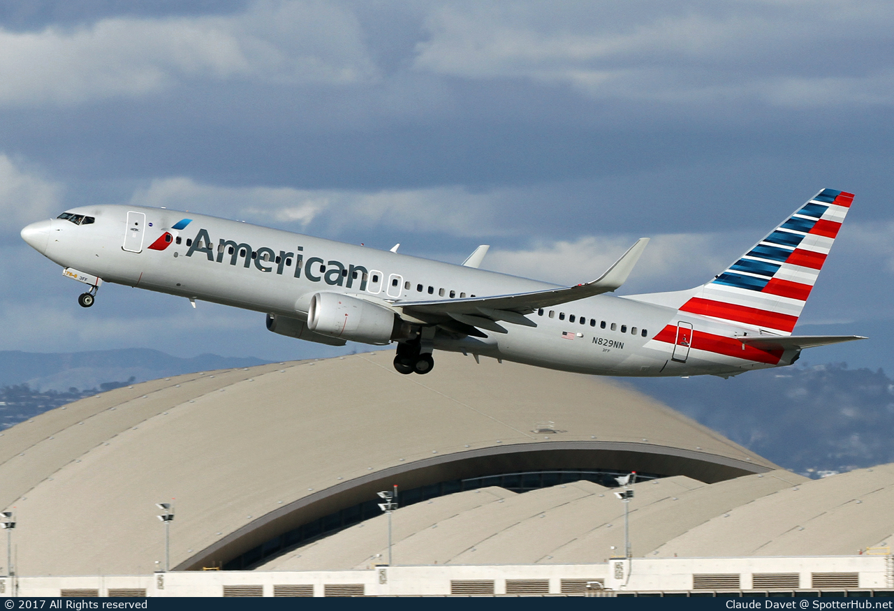Photo of N829NN - Boeing 737-823 operated by American Airlines
