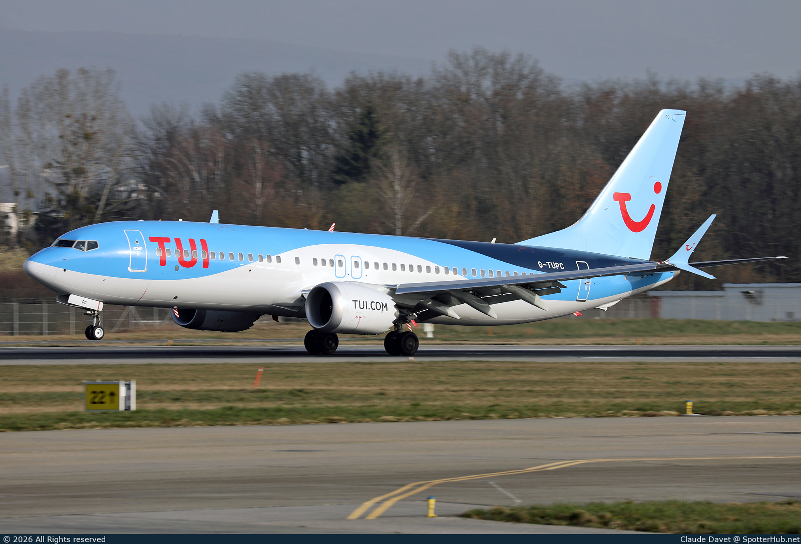 Photo of G-TUPC - Boeing 737 MAX 8 operated by TUI Airways