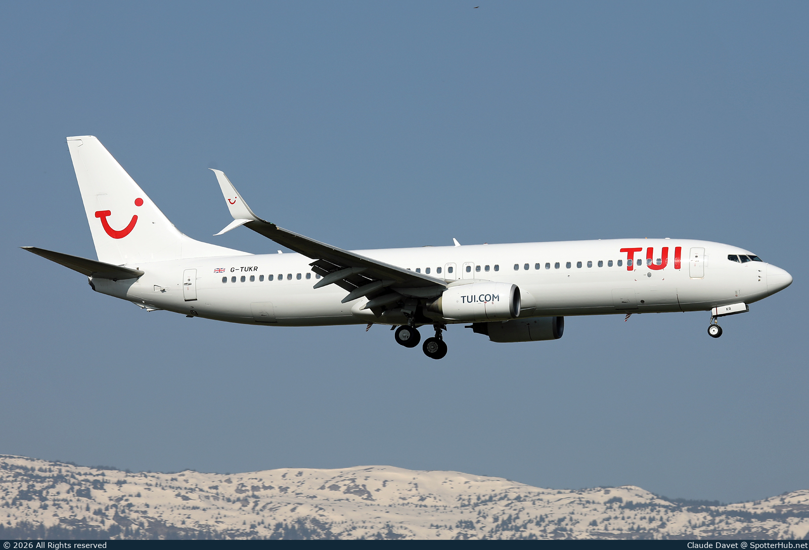 Photo of G-TUKR - Boeing 737-8K5 operated by TUI Airways