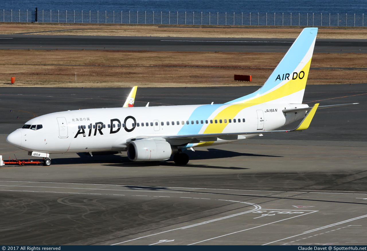 Photo of JA16AN - Boeing 737-781 operated by Air Do