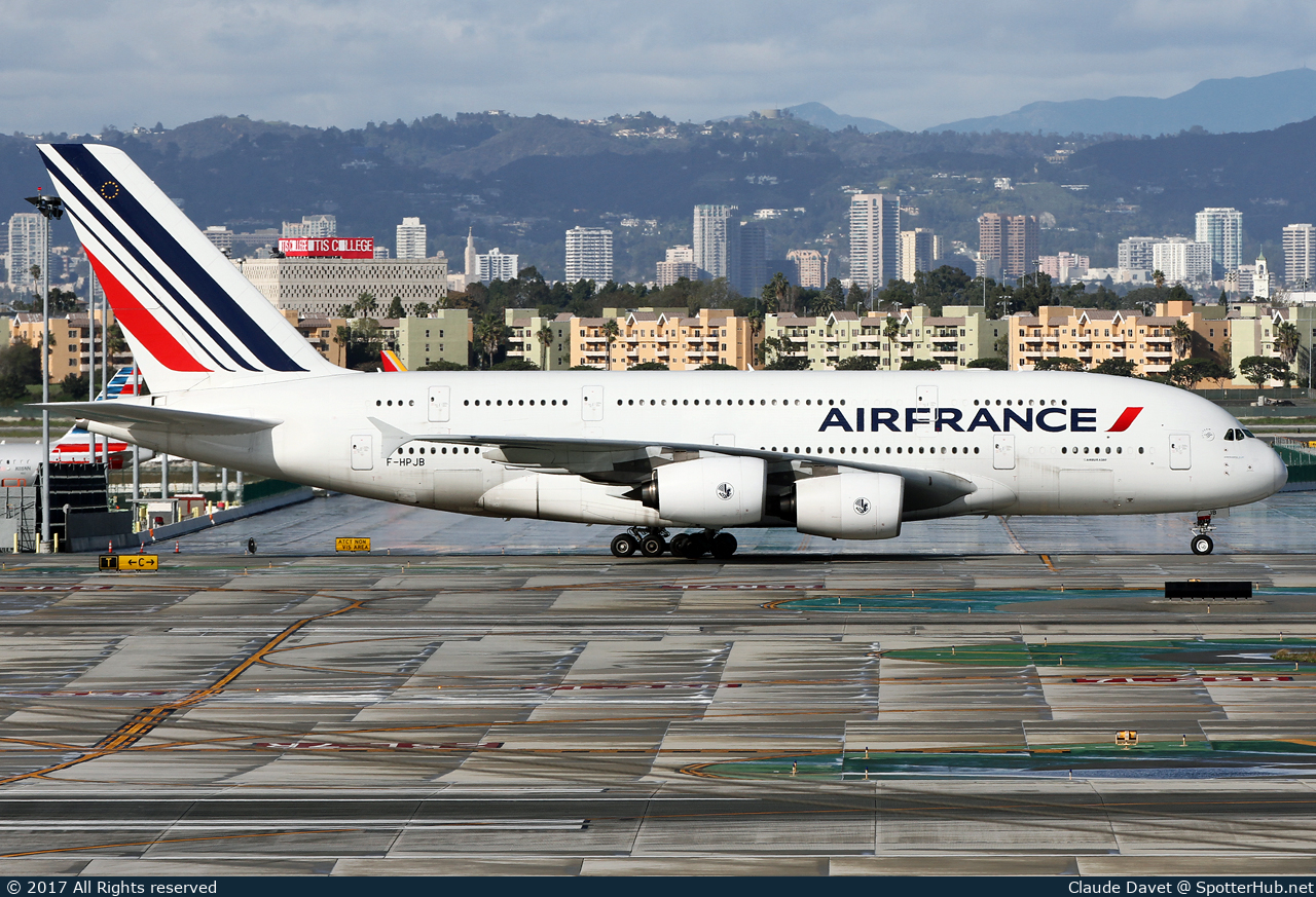Photo of F-HPJB - Airbus A380-861 operated by Air France