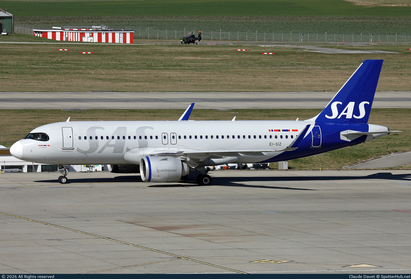 Photo of EI-SIZ - Airbus A320-251N operated by SAS Connect