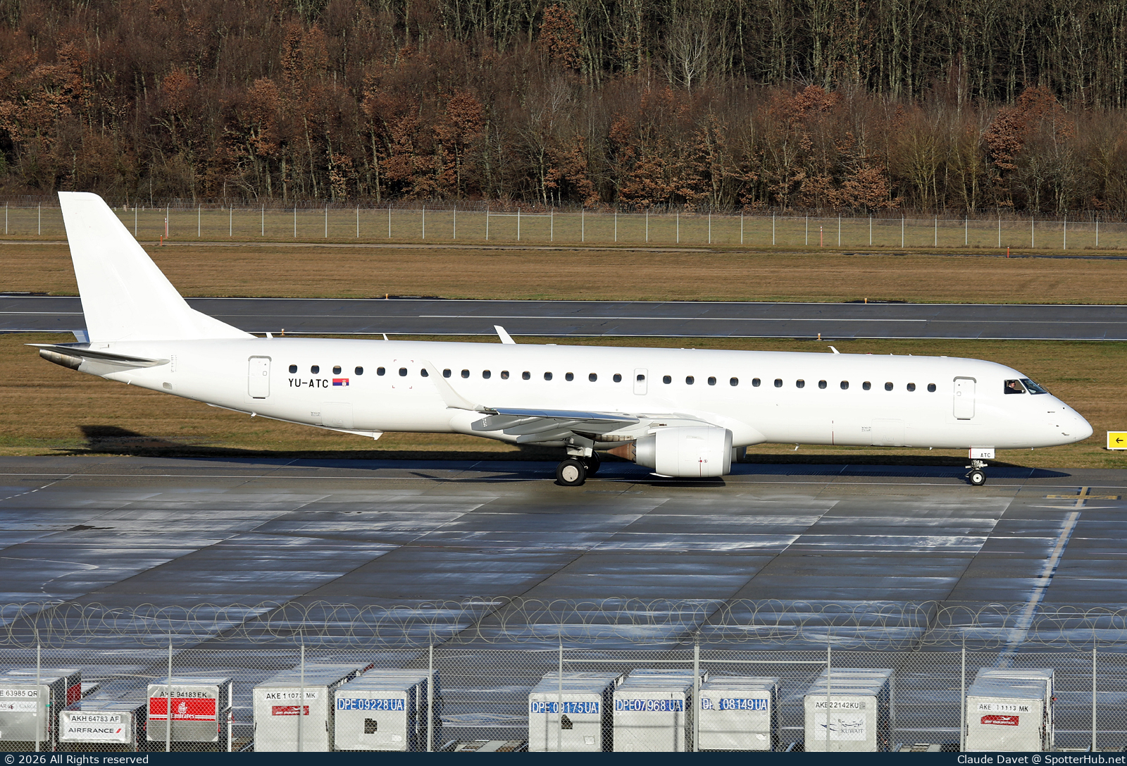 Photo of YU-ATC - Embraer ERJ-195LR operated by Air Serbia