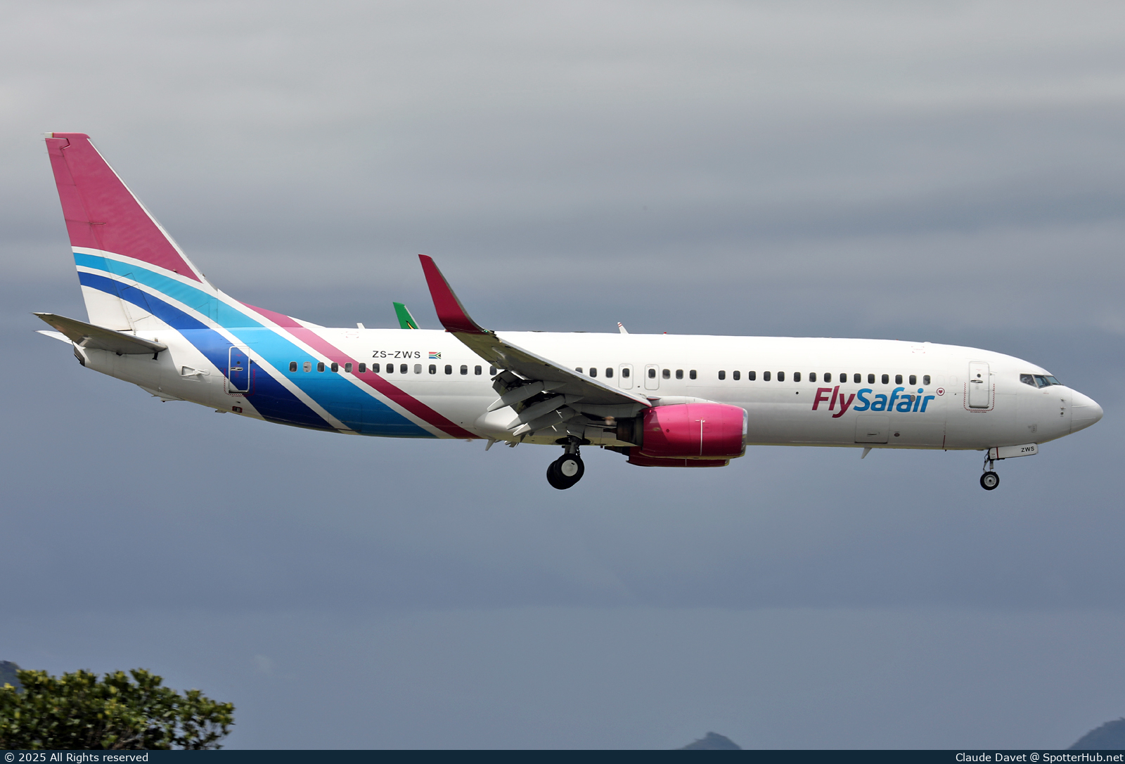 Photo of ZS-ZWS - Boeing 737-86N operated by FlySafair