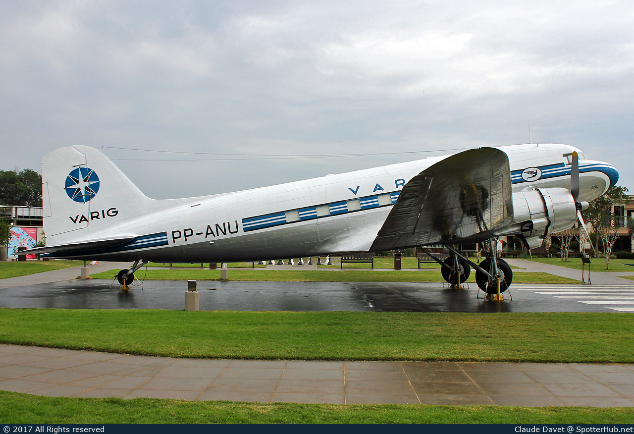 Photo of PP-ANU - Douglas DC-3 operated by Varig
