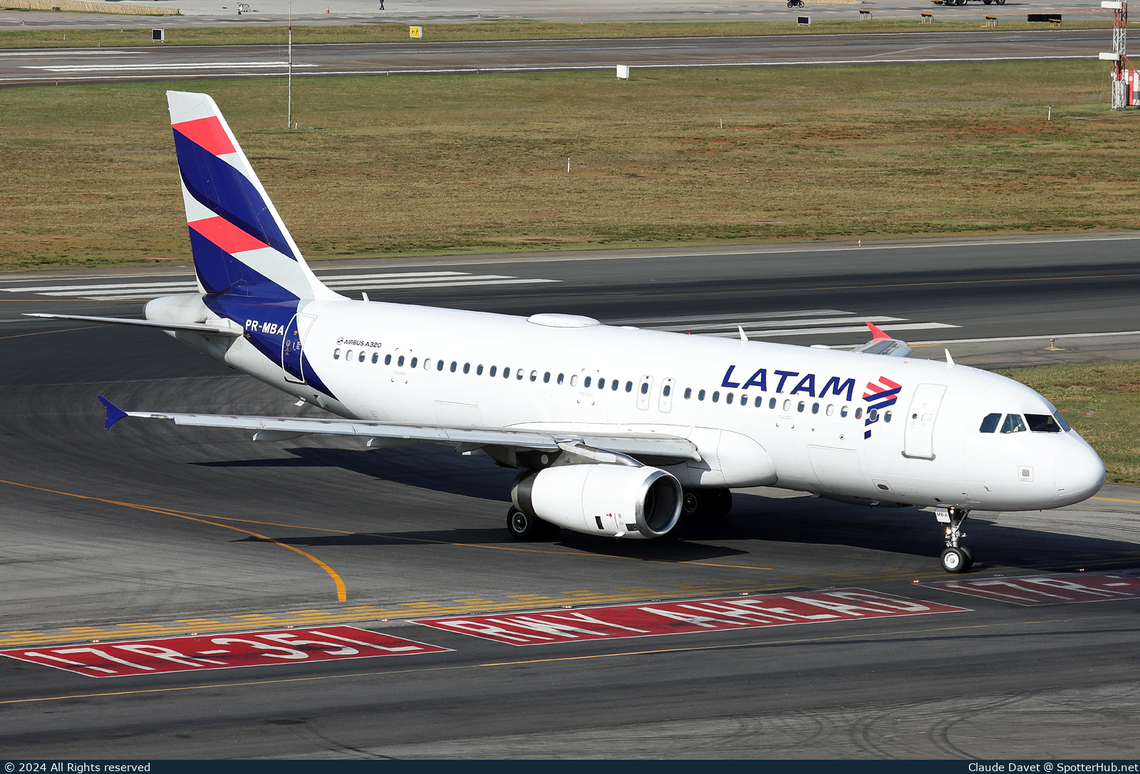 Photo of PR-MBA - Airbus A320-232 operated by LATAM Airlines Brasil