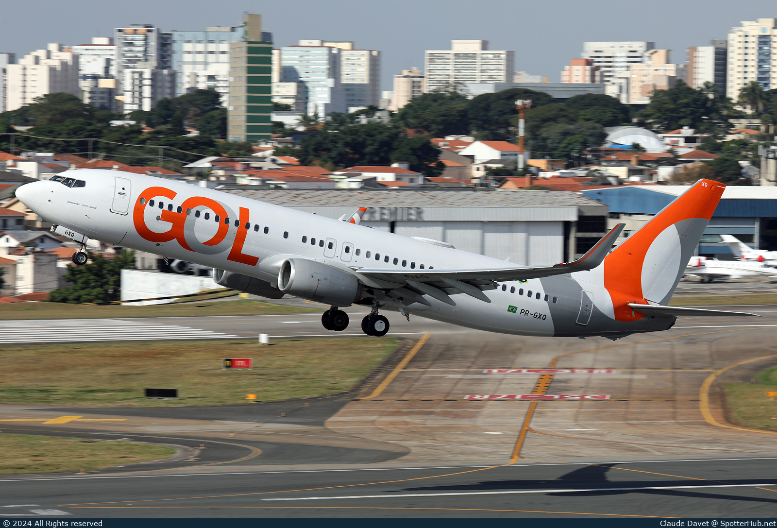 Photo of PR-GXQ - Boeing 737-8EH operated by GOL Linhas Aéreas