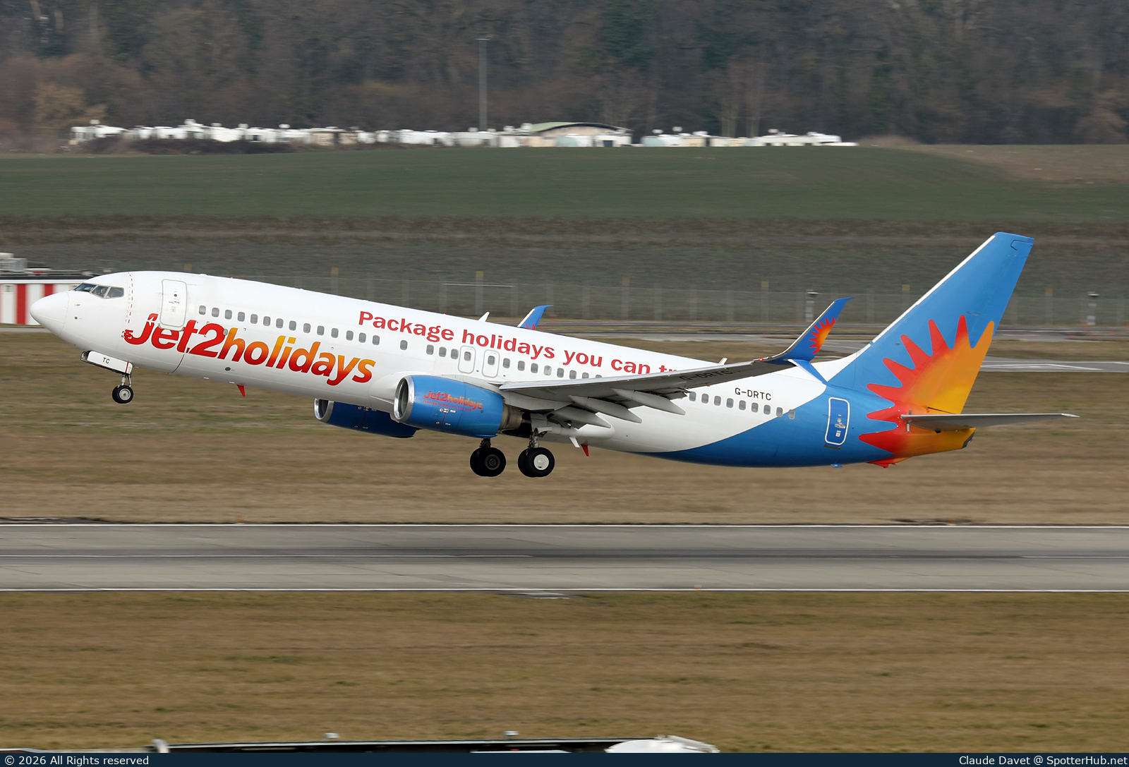 Photo of G-DRTC - Boeing 737-808 operated by Jet2