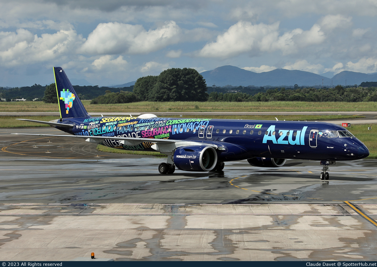 Photo of PR-PJN - Embraer ERJ-195-E2 operated by Azul