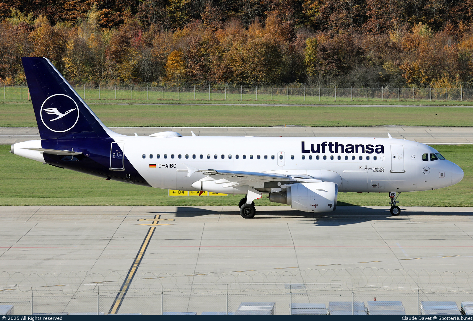 Photo of D-AIBC - Airbus A319-112 operated by Lufthansa