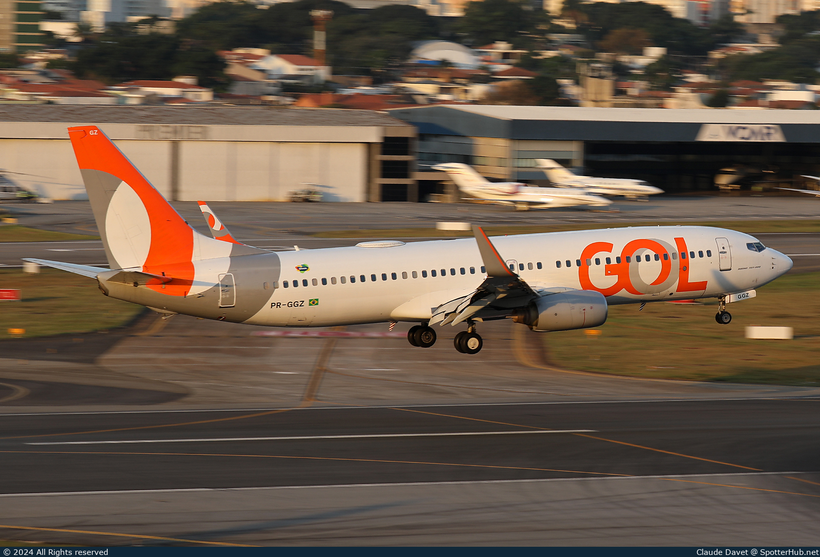 Photo of PR-GGZ - Boeing 737-8EH operated by GOL Linhas Aéreas