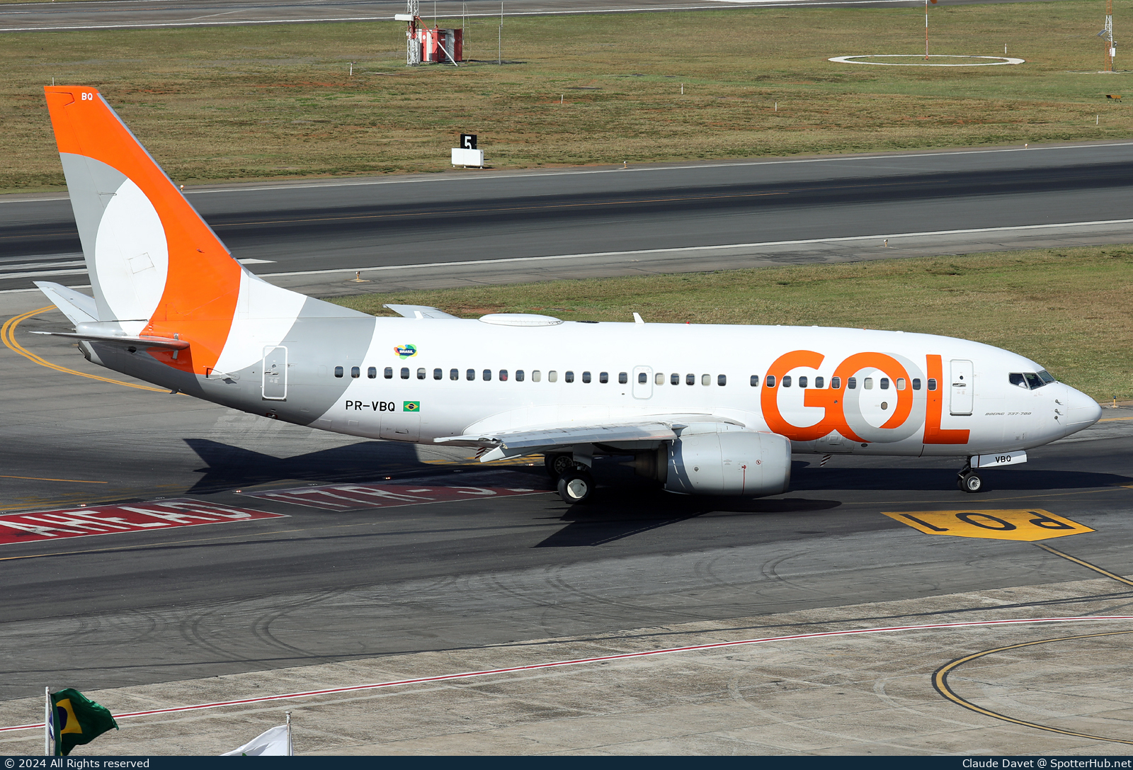 Photo of PR-VBQ - Boeing 737-76N operated by GOL Linhas Aéreas