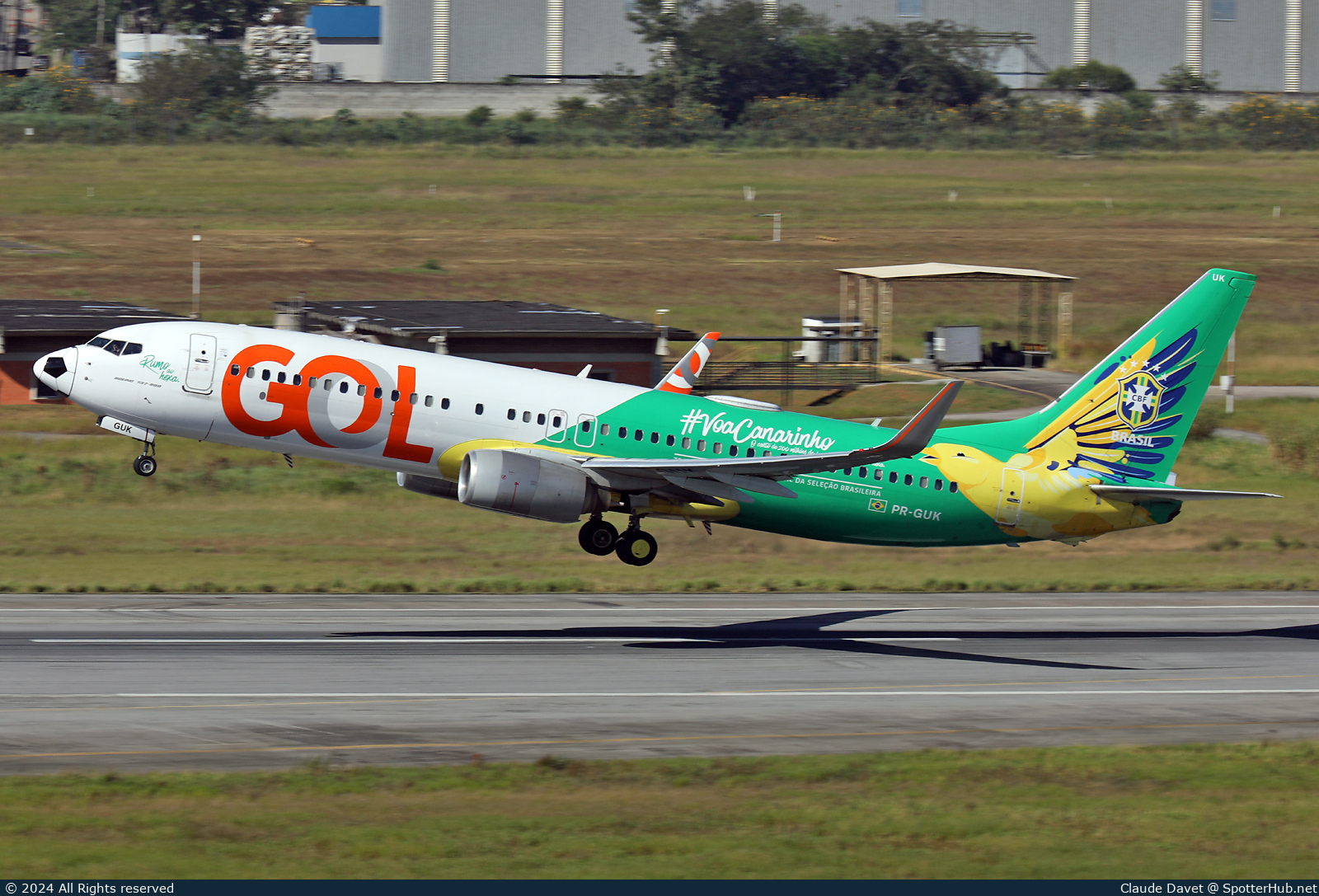 Photo of PR-GUK - Boeing 737-8EH operated by GOL Linhas Aéreas