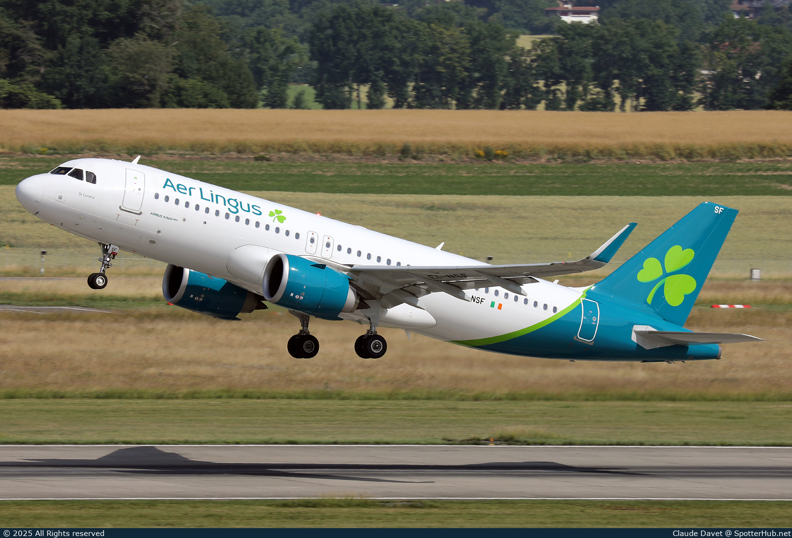 Photo of EI-NSF - Airbus A320-251N operated by Aer Lingus