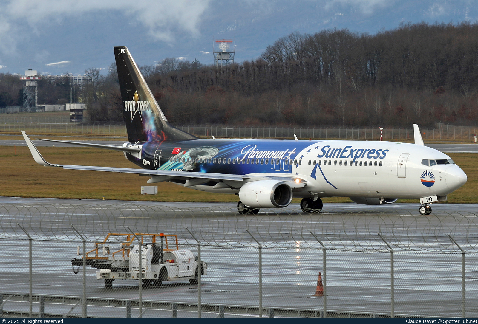 Photo of TC-SPO - Boeing 737-8MA operated by SunExpress