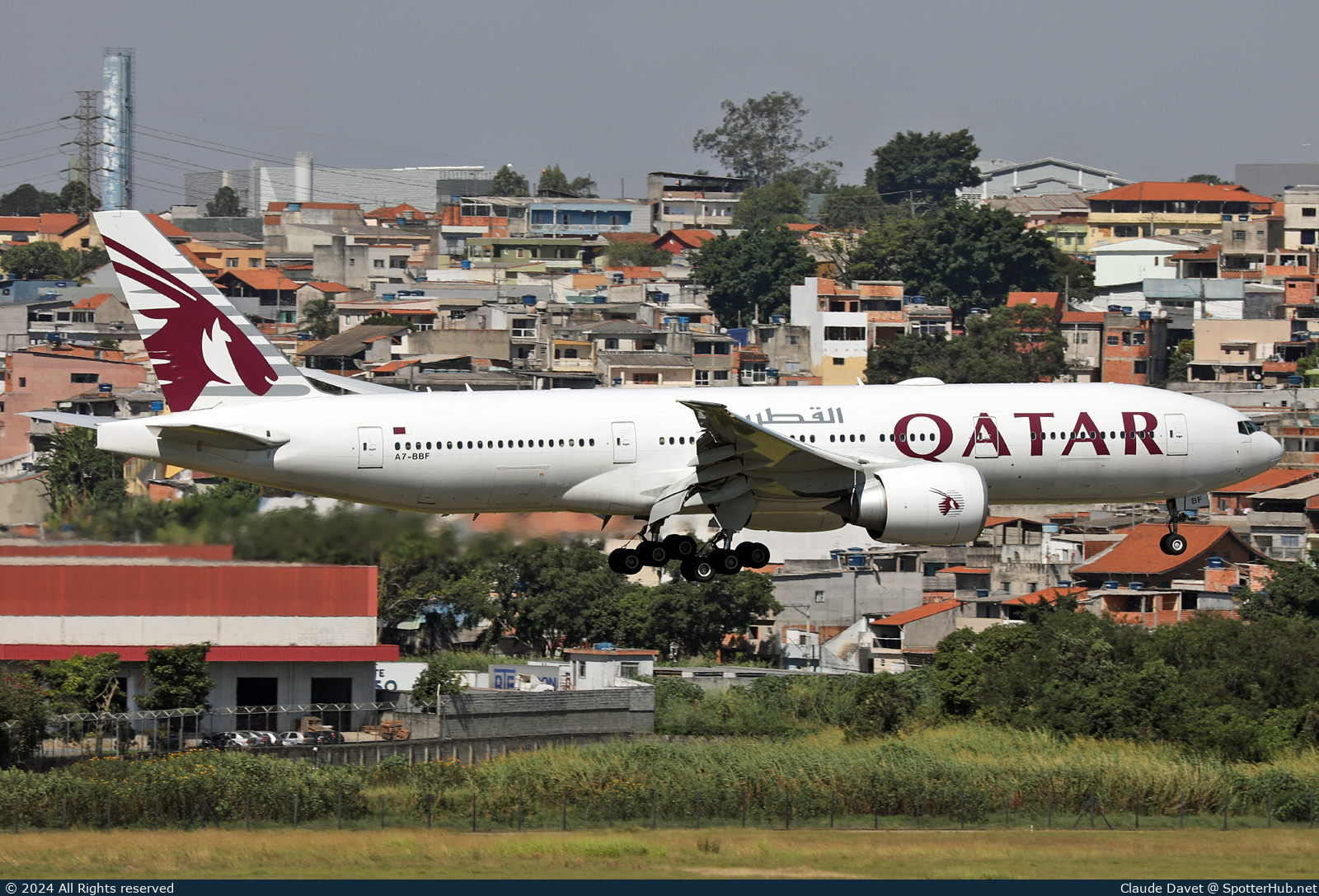 Photo of A7-BBF - Boeing 777-2DZ(LR) operated by Qatar Airways