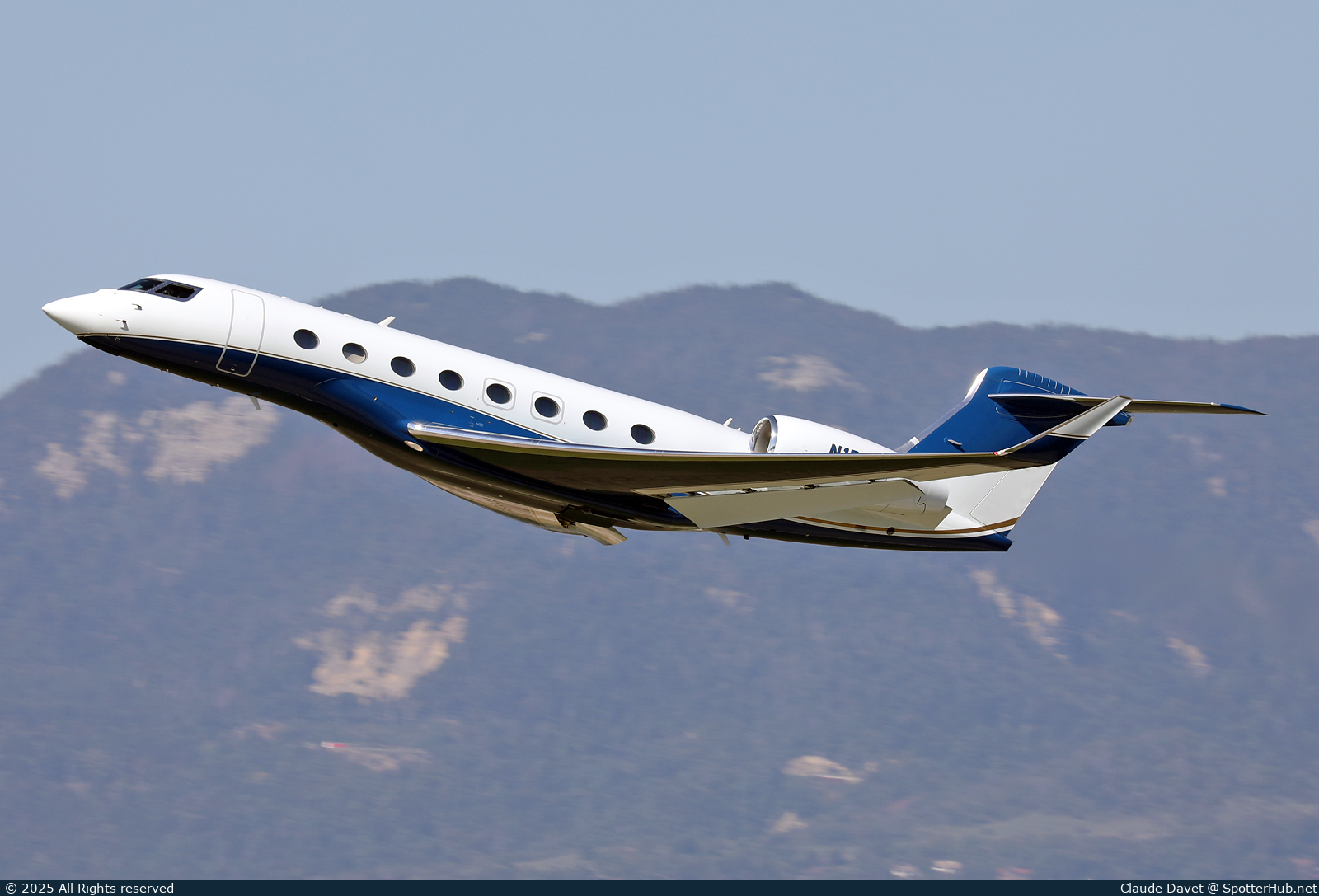 Photo of N1PG - Gulfstream G650ER operated by Proctor & Gamble