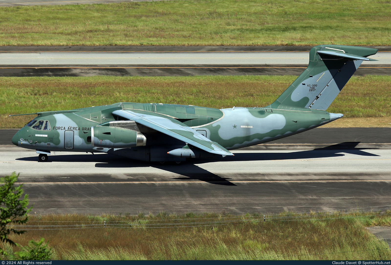 Photo of FAB2857 - Embraer KC-390 Millenium operated by Brazilian Air Force