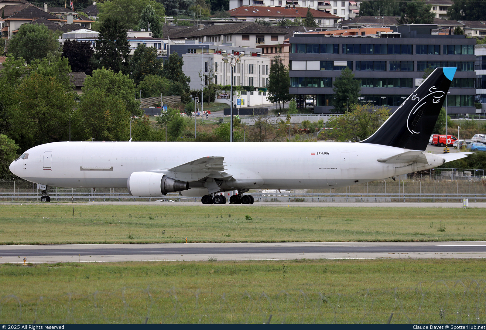 Photo of SP-MRH - Boeing 767-375(ER)(BDSF) operated by SkyTaxi
