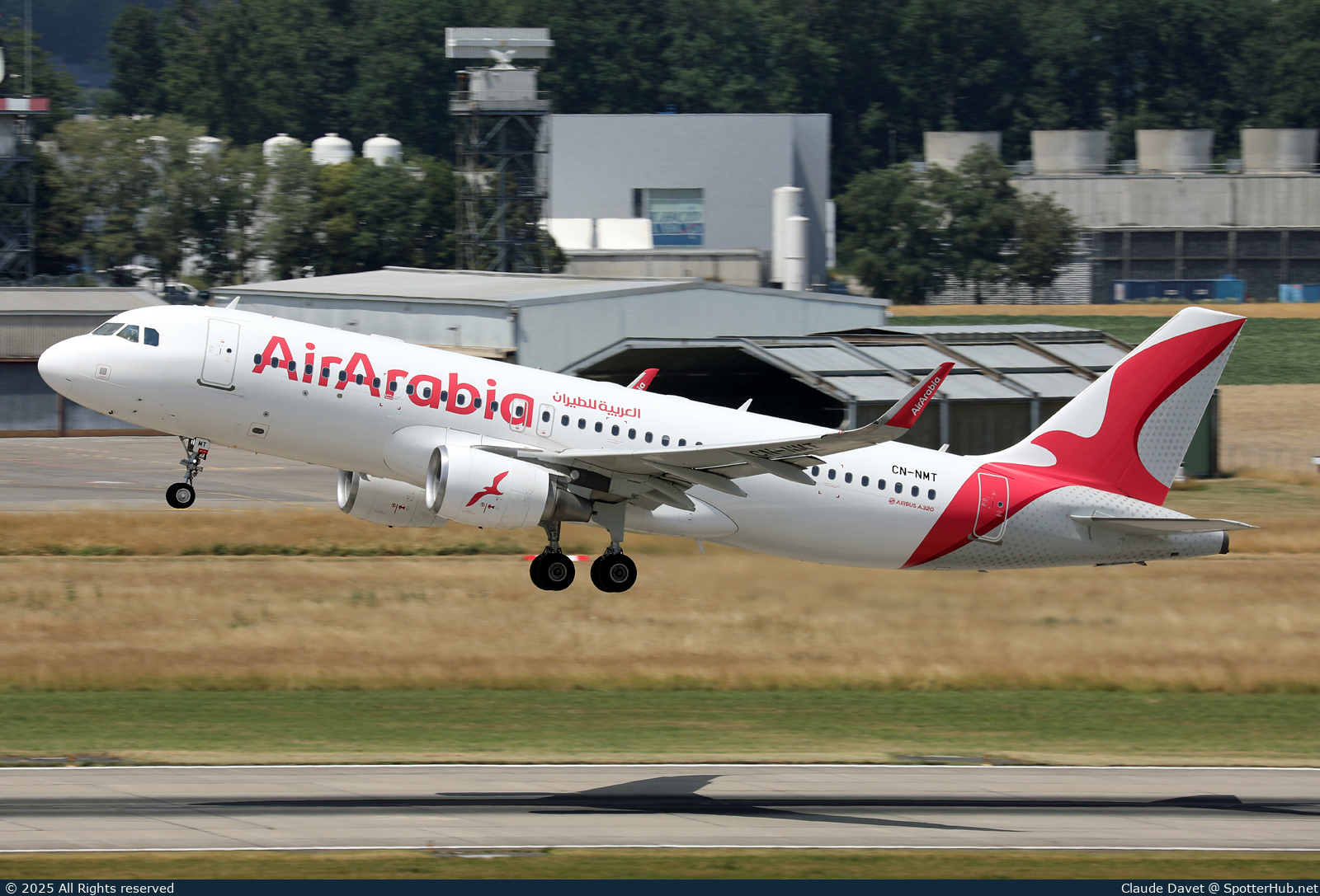 Photo of CN-NMT - Airbus A320-214 operated by Air Arabia Maroc