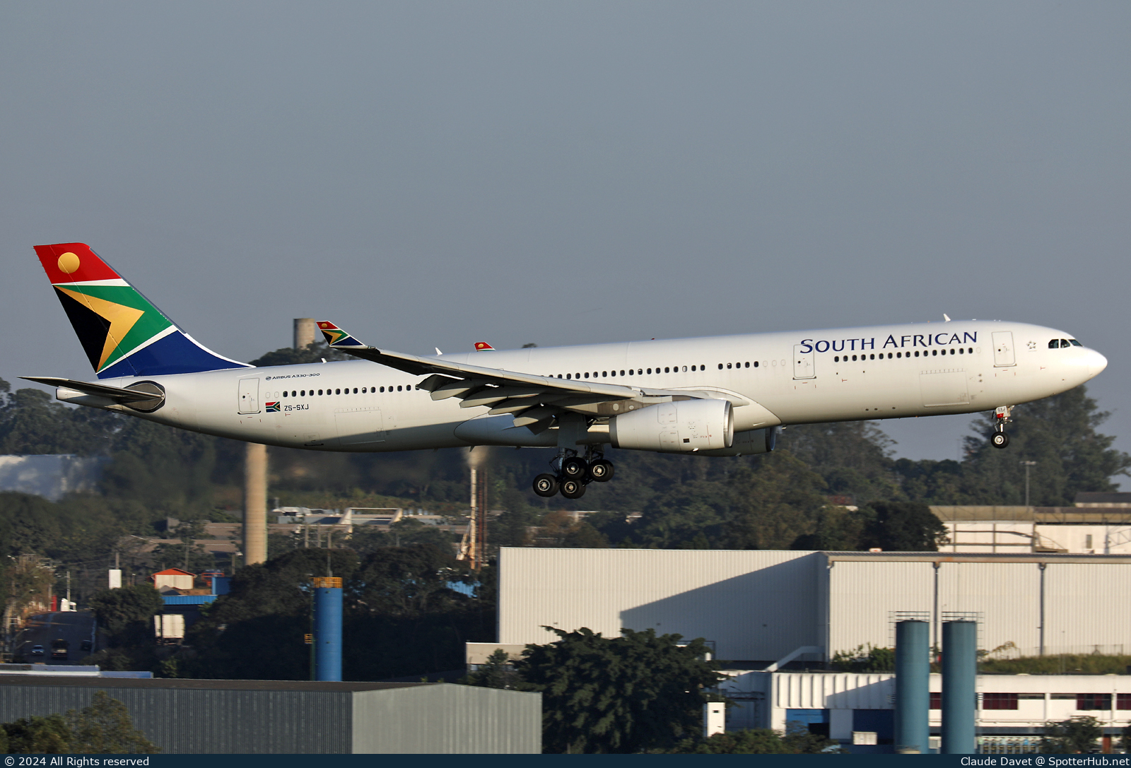 Photo of ZS-SXJ - Airbus A330-343 operated by South African Airways
