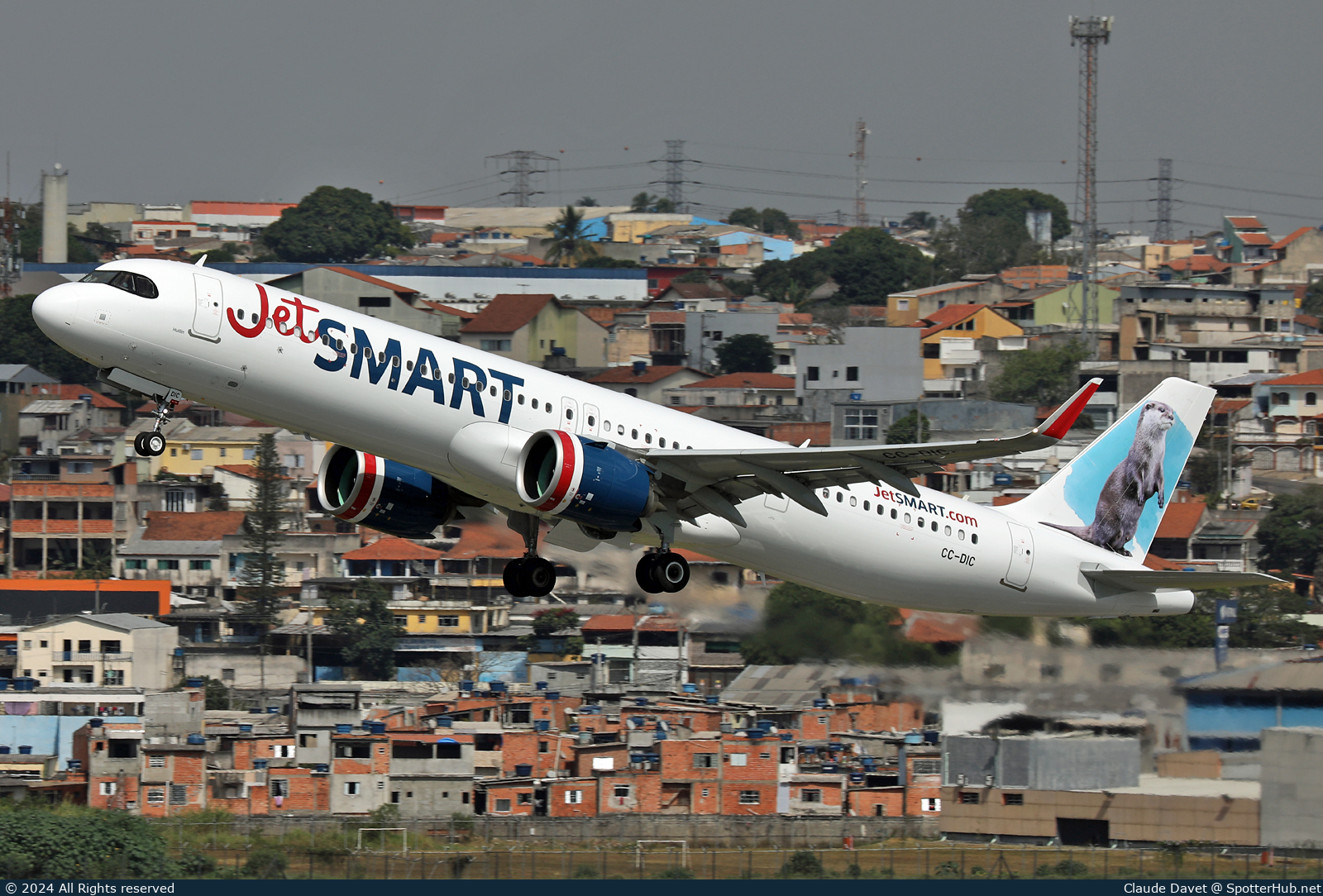 Photo of CC-DIC - Airbus A321-271NX operated by JetSMART