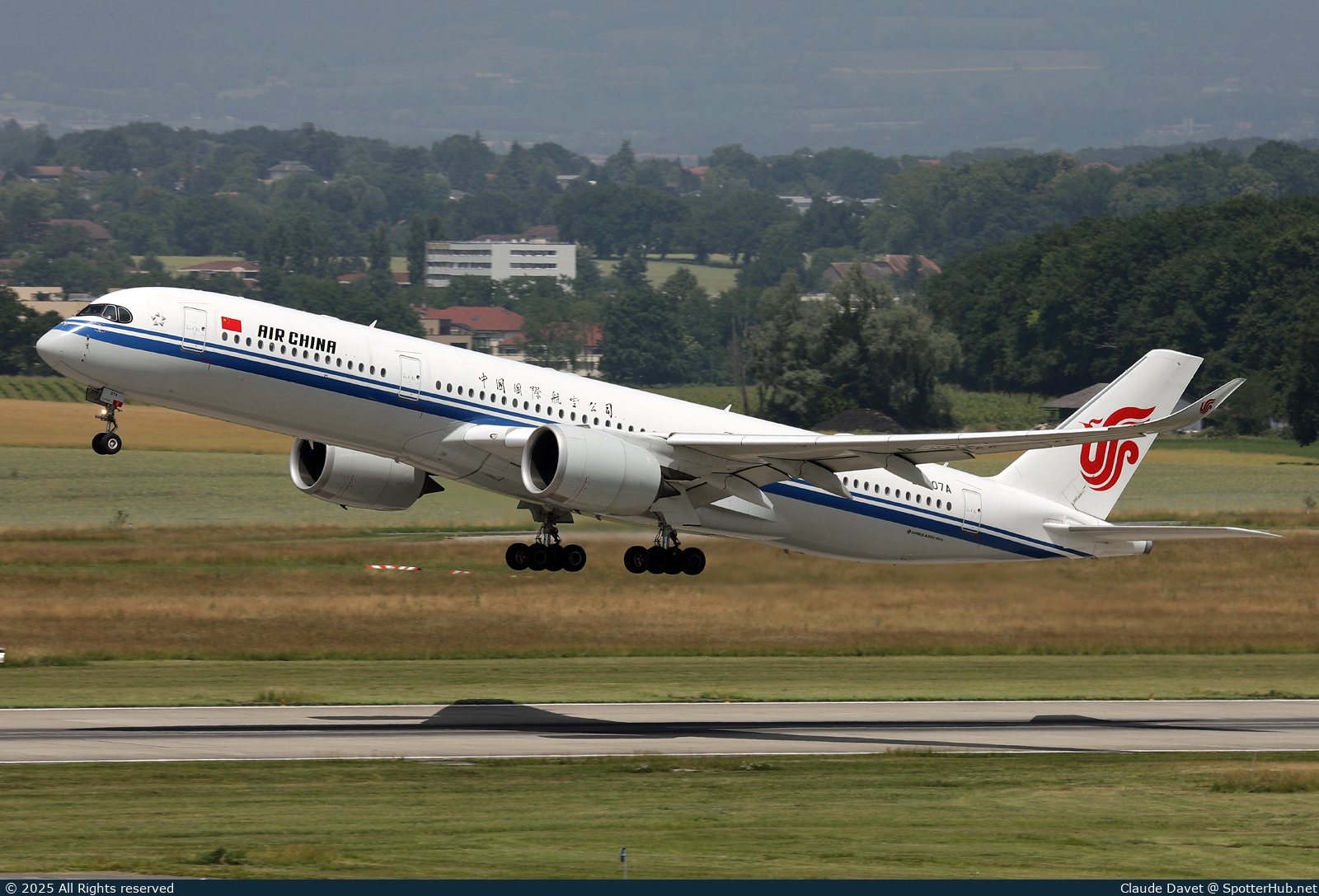 Photo of B-307A - Airbus A350-941 operated by Air China