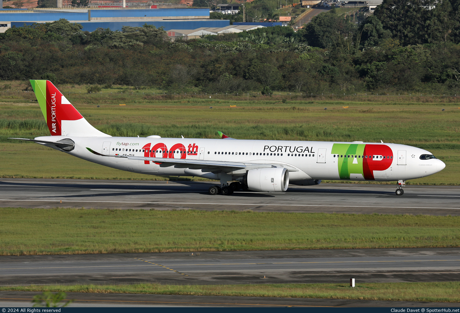 Photo of CS-TUI - Airbus A330-941 operated by TAP Air Portugal