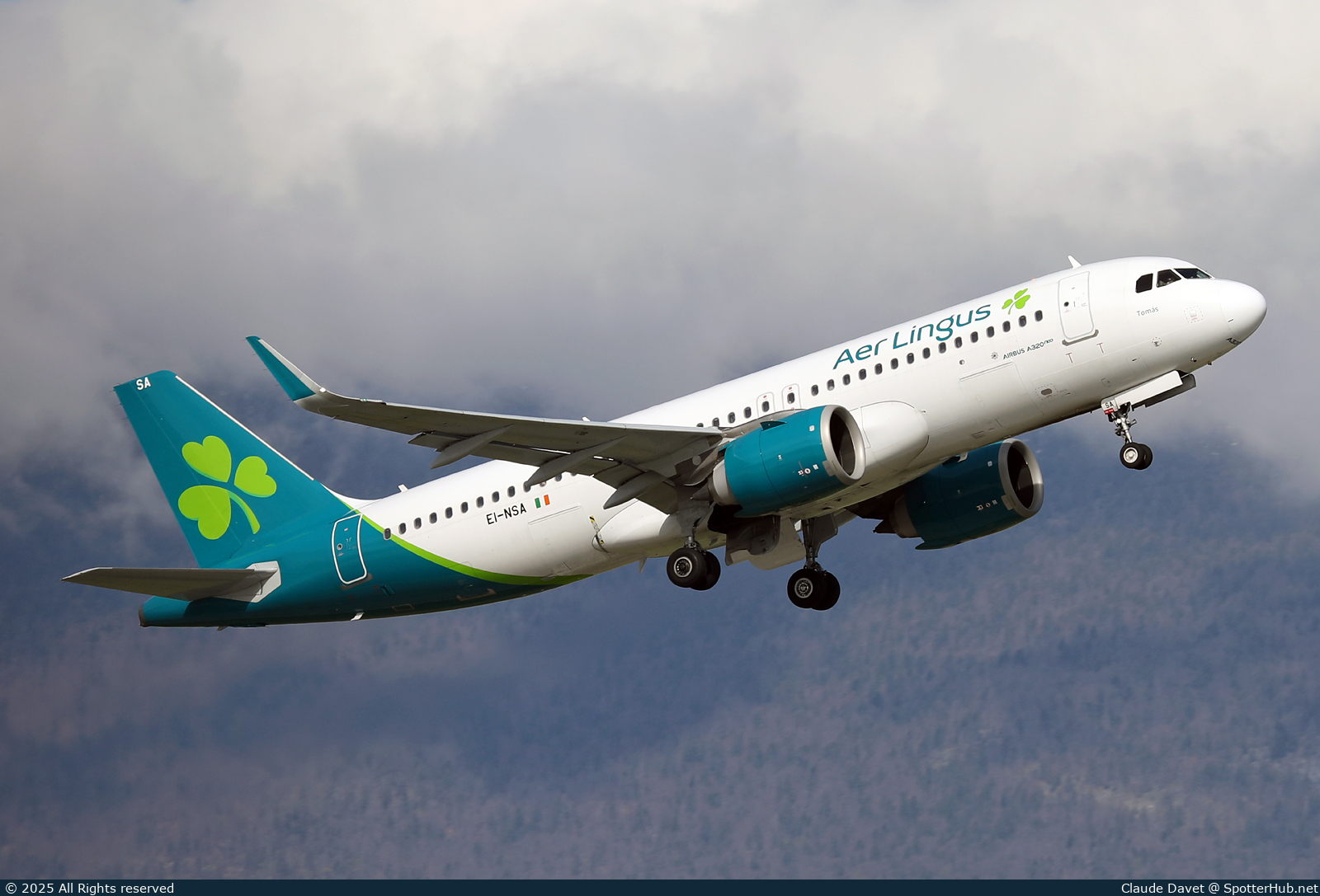 Photo of EI-NSA - Airbus A320-251N operated by Aer Lingus