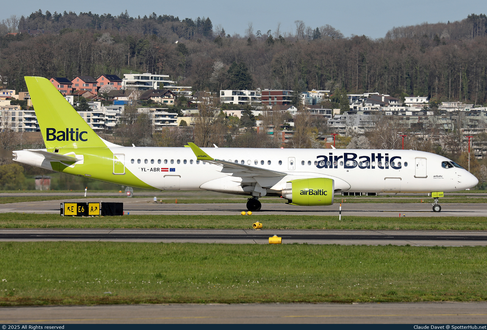 Photo of YL-ABR - Airbus A220-300 operated by airBaltic