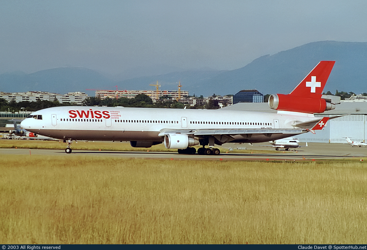 Photo of HB-IWD - McDonnell Douglas MD-11 operated by Swiss International Air Lines
