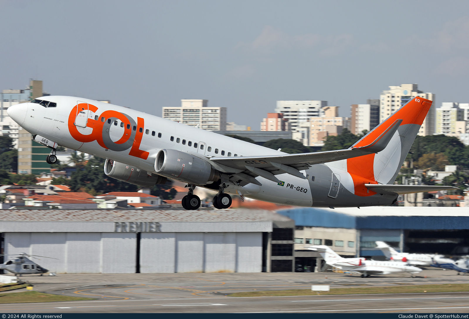 Photo of PR-GEQ - Boeing 737-7K5 operated by GOL Linhas Aéreas