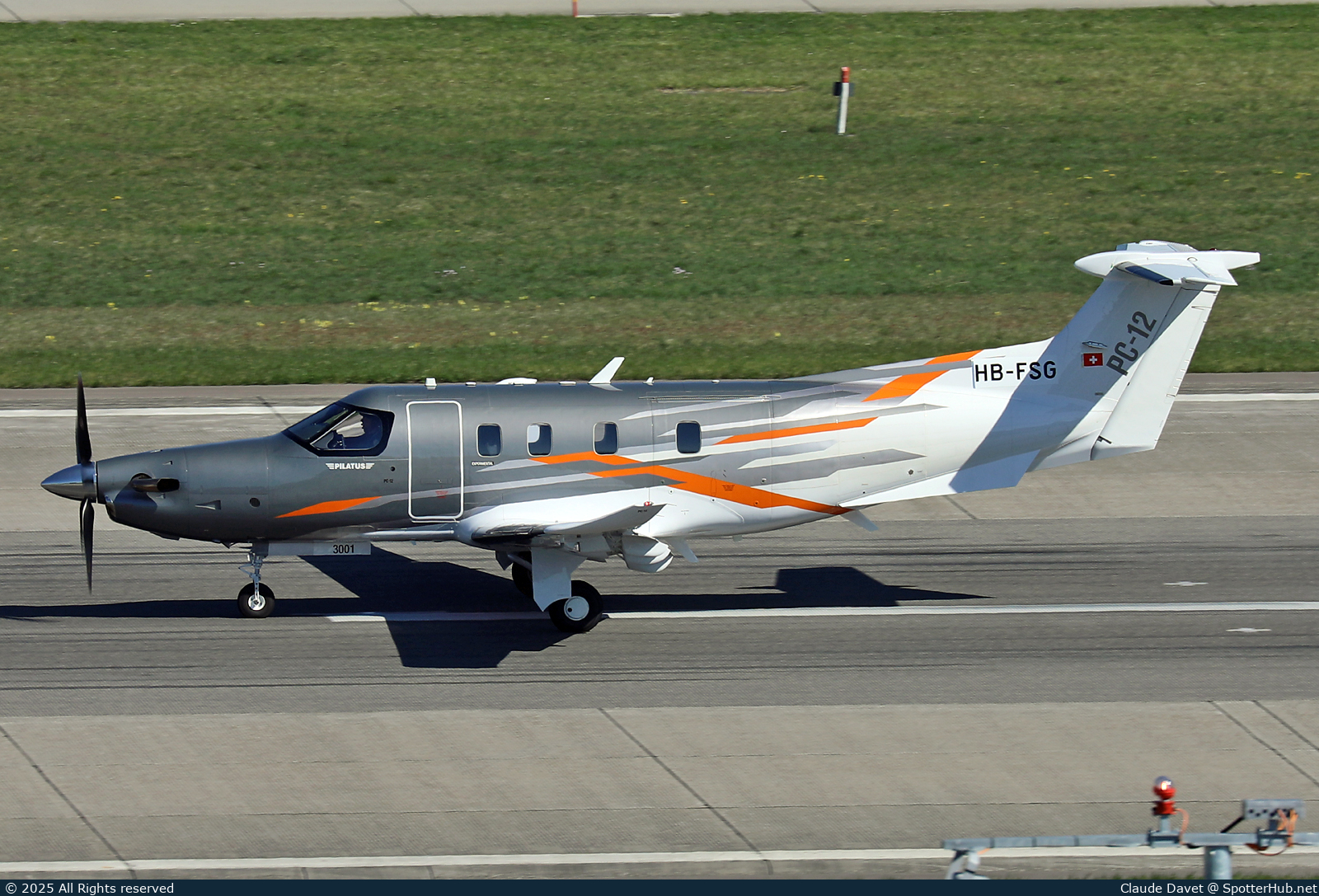 Photo of HB-FSG - Pilatus PC-12 PRO operated by Pilatus Business Aircraft