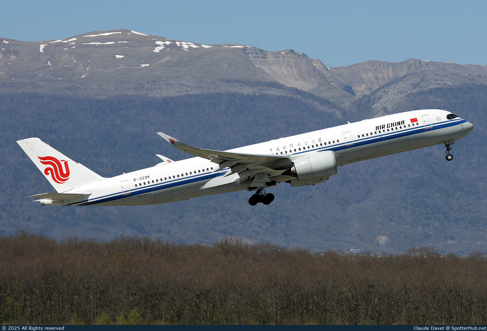 Photo of B-329K - Airbus A350-941 operated by Air China