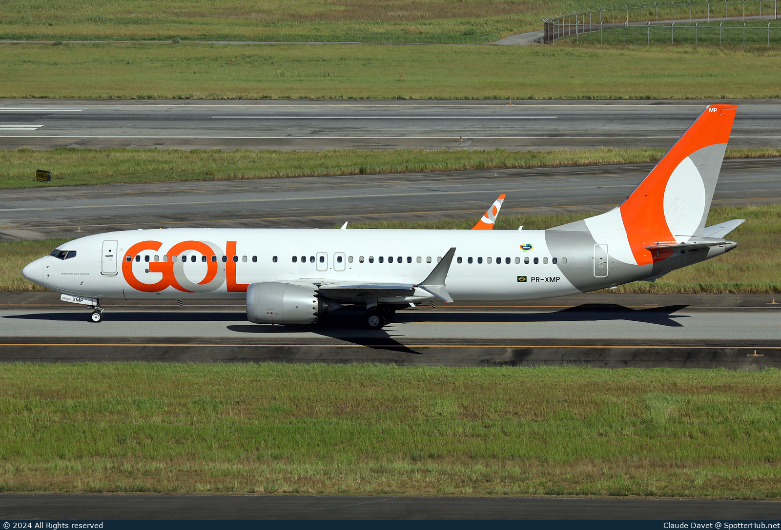 Photo of PR-XMP - Boeing 737 MAX 8 at Governor André Franco Montoro International