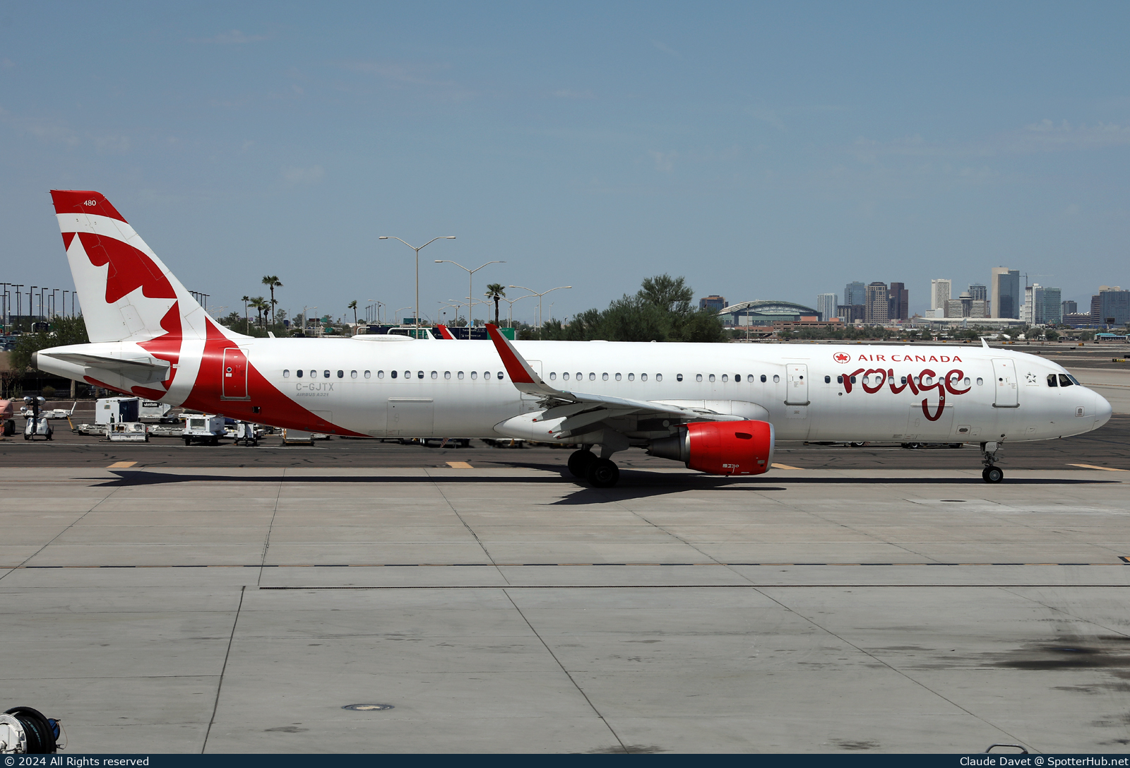 Photo of C-GJTX - Airbus A321-211 operated by Air Canada Rouge