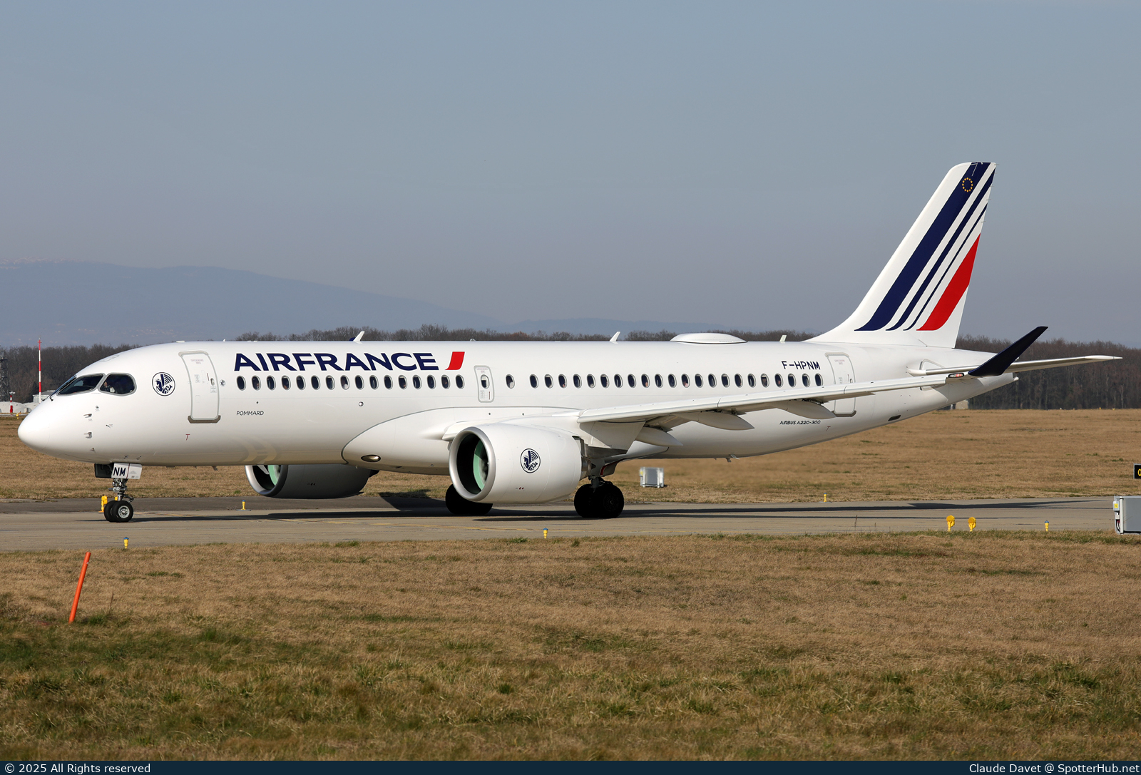 Photo of F-HPNM - Airbus A220-300 operated by Air France