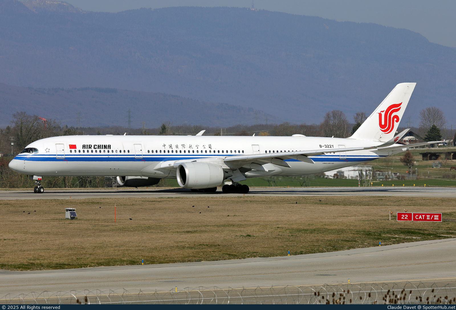 Photo of B-322Y - Airbus A350-941 operated by Air China