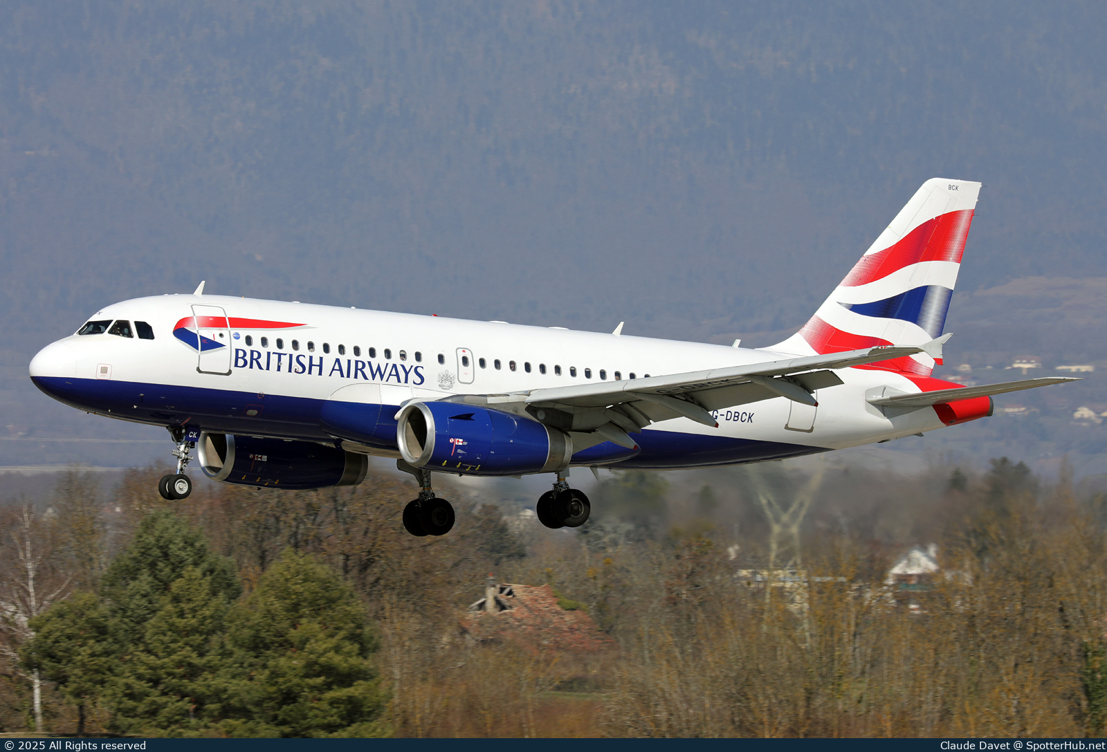 Photo of G-DBCK - Airbus A319-131 operated by British Airways