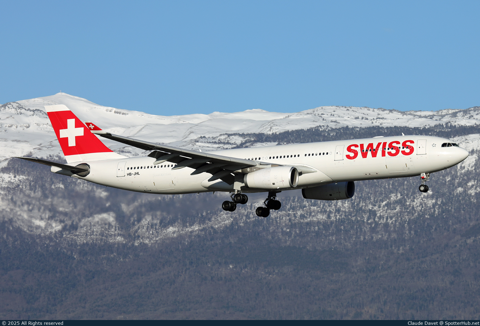 Photo of HB-JHL - Airbus A330-343 operated by Swiss International Air Lines