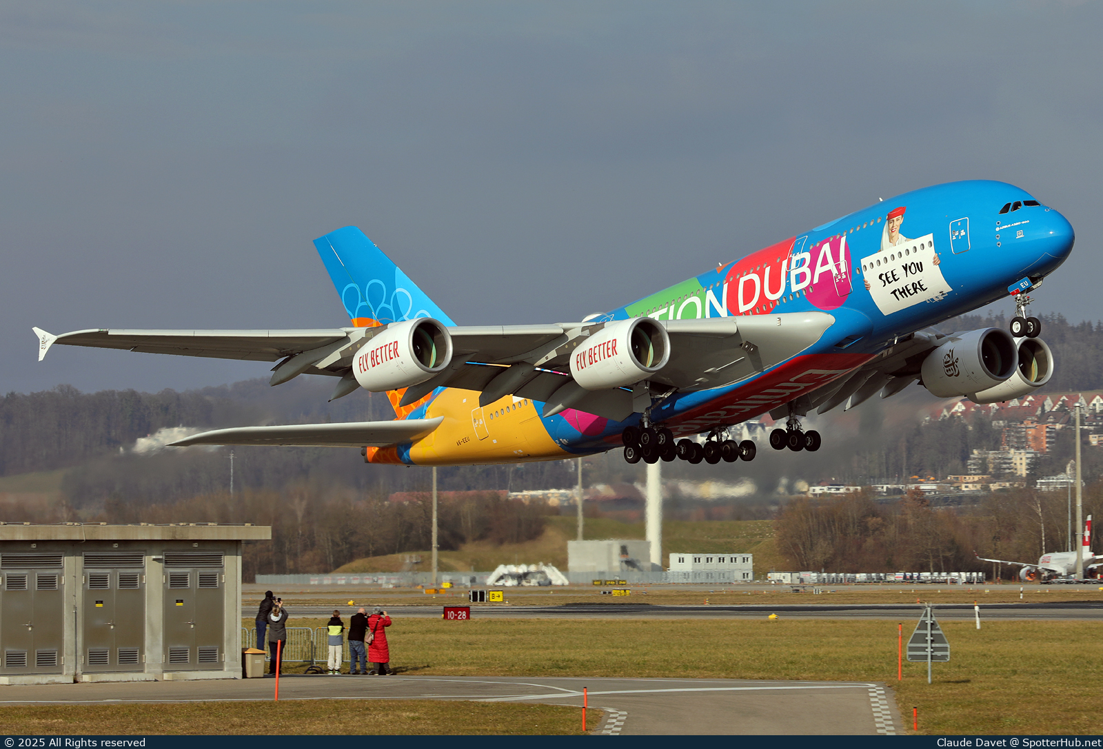 Photo of A6-EEU - Airbus A380-861 operated by Emirates