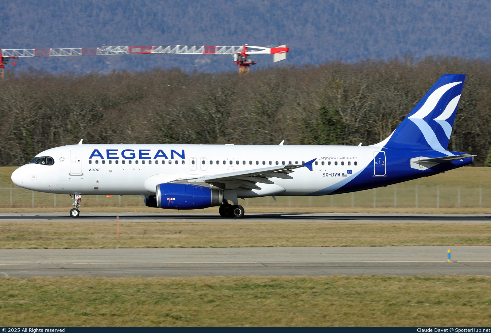 Photo of SX-DVW - Airbus A320-232 operated by Aegean Airlines